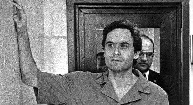 Ted Bundy az elbűvölő szörnyeteg