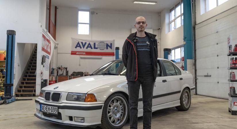 Ezt az M3-ast te is megkívánod! - MűhelyPRN: BMW E36 M3 – 1997.