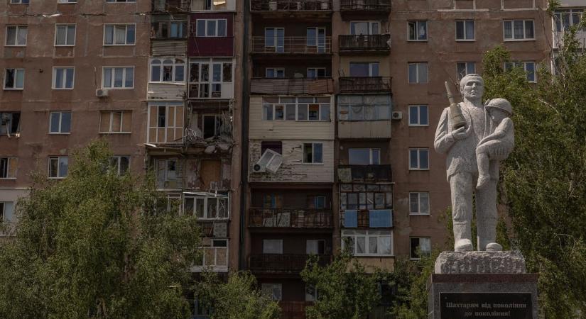 Kulcsfontosságú városért megy a harc, az ukránok a végsőkig kitartanak