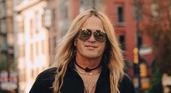 Doug Aldrich túl van a sugárkezelésen és jól érzi magát