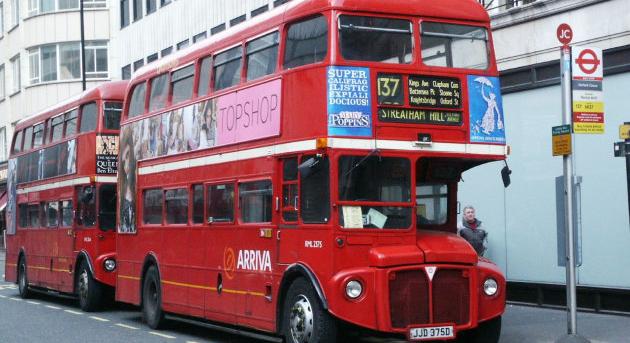 Eredetileg paripák húzták a londoni emeletes buszokat