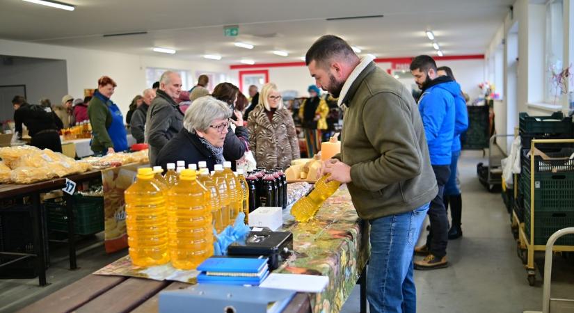 Termelői Piac nyílt Hajdúsámsonban