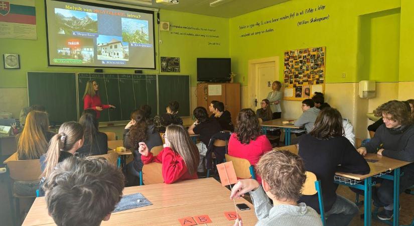 Rendhagyó nyílt nap a Márai Gimiben