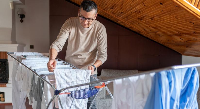 Ne hagyjuk a száradó ruhákat közel a gyerekszobához