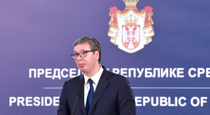 Inog Orbán barátja, a szerb elnök Aleksandar Vučić hatalma – Országjáráson magyarázkodik