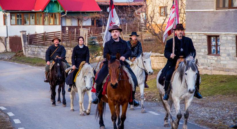 Sztánai farsang: hazavonzza az elszármazottakat és barátságok születnek