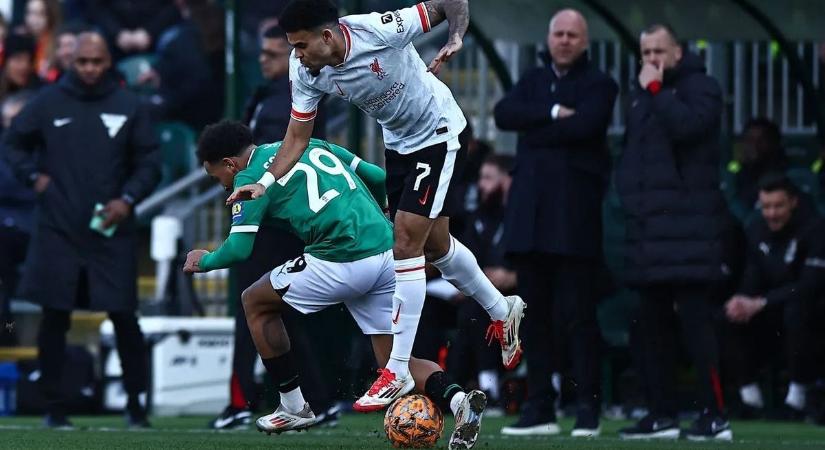 Szoboszlai nélkül nem megy, a félidőben: Plymouth Argyle – Liverpool 0-0