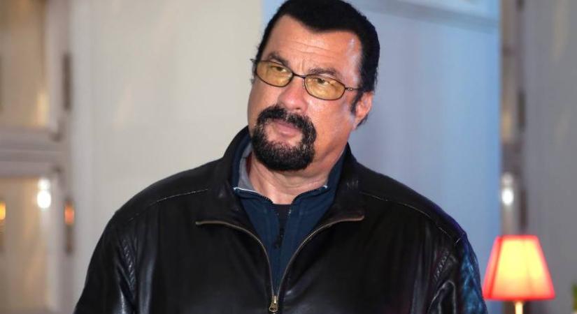 Íme Steven Seagal 45 éves lánya: Ayako kétgyermekes anyukaként éli mindennapjait