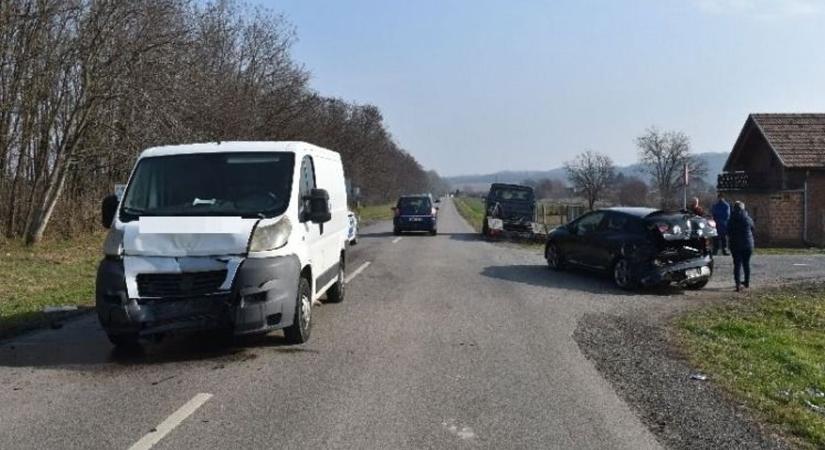 Elsodort egy gyalogost a figyelmetlen sofőr