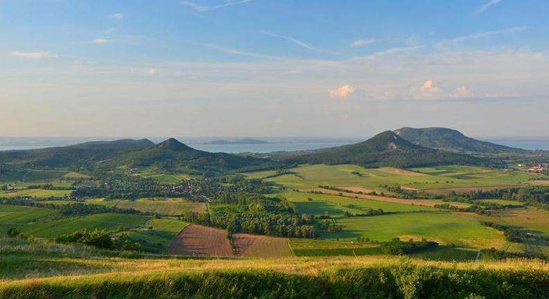 A természetjárók idén nyáron a Balaton-felvidék rejtett kincseit fedezhetik fel