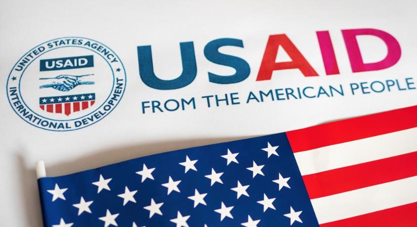 Az USAID logójával ellátott épületet találtak az orosz erők Donbasszban