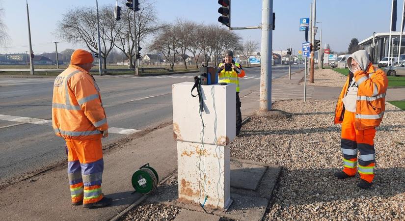 Érintésvédelmi ellenőrzés a 41-es főúton