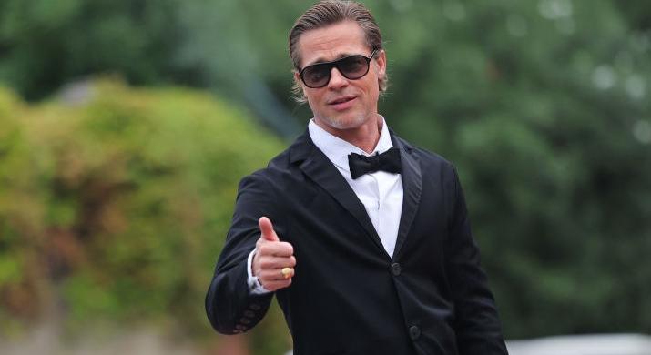 7 alkalom, amikor Brad Pitt nagyon nem az alkalomnak megfelelően öltözött, mégis mindenki odáig volt érte