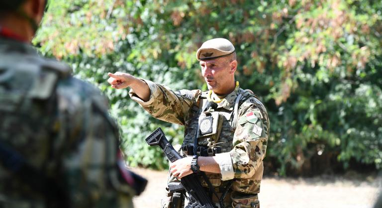 A katona, aki első magyarként ment Szomáliába harcolni