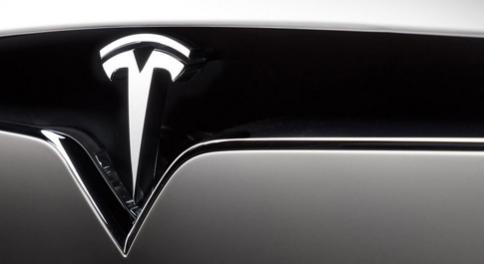 A hollandiai Tesla-eladások drámaian csökkentek