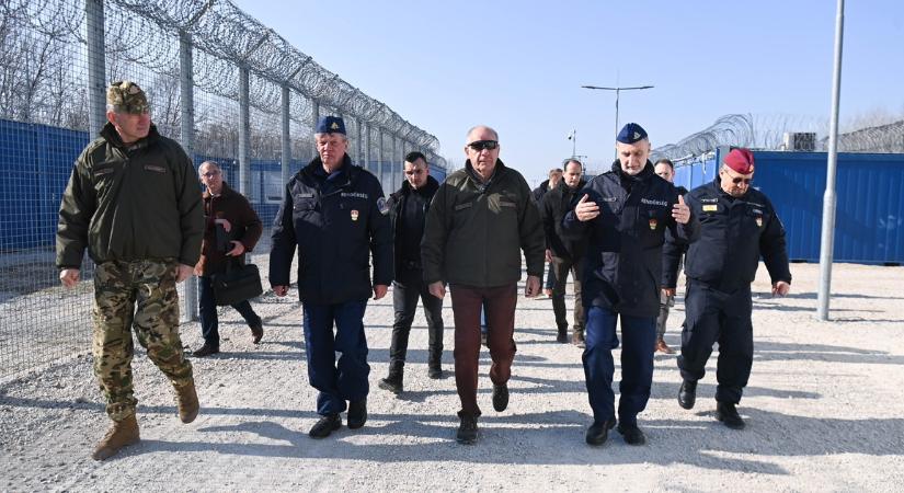 Sulyok Tamás elment a határra és meggyőződött arról, hogy továbbra is nyugodtan alhatunk