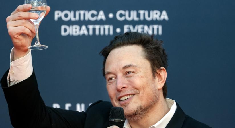 Elon Musk ígéretet tett a költségvetési hiány megfelezésére