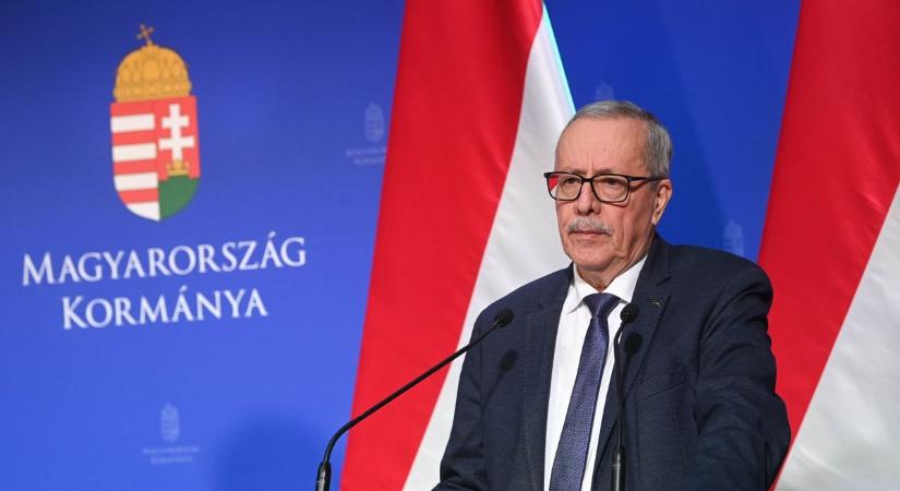 Bakondi György: Az illegális migráció Európa jövőjét érinti