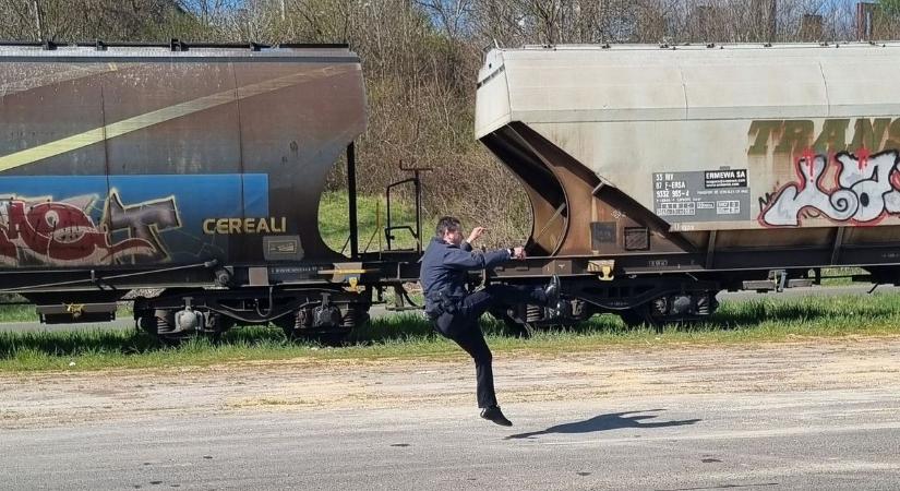 Örülj velük: egy éves a rendőrök közösségi oldala