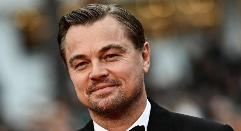 Láttad már DiCaprio testvérét? Ő is piszok jóképű – mutatjuk!