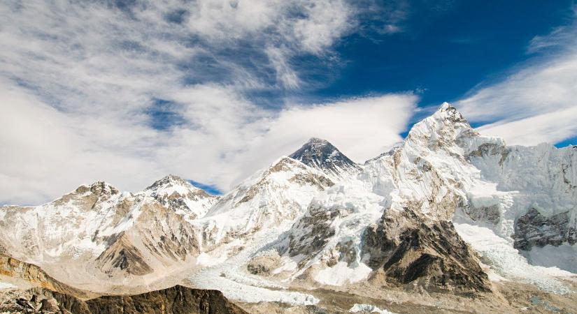 Ez volt a Mount Everest legdurvább tragédiája: rengeteg hegymászó veszett oda egyetlen éjszaka alatt a felelőtlenség miatt