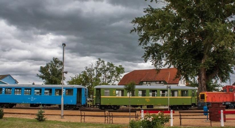 75 éves az ország egyetlen minden nap közlekedő kisvasútja