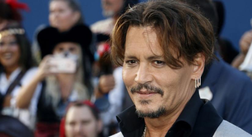 Johnny Depp hízelgő ígéretet tett a Jászai-díjas magyar színésznőnek: ezekbe a szavakba mindenki belepirulna