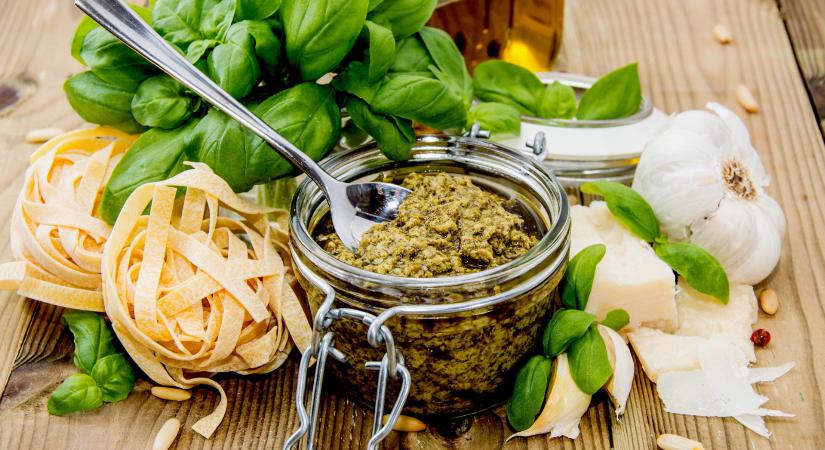 Nem csak tésztához! Bazsalikomos pesto