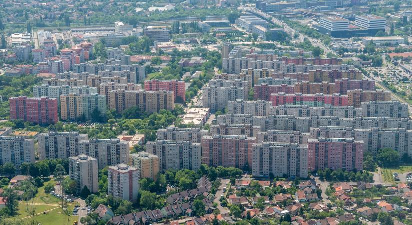 Összedőlnek valamikor a panelházak? A szakértők pontosan megmondták, hány évet bírnak még ki ezek az épületek