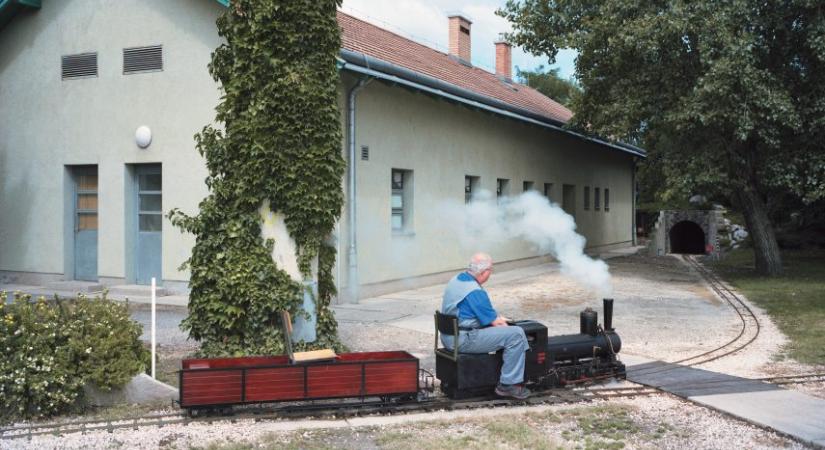 A kelet-európaiság pozitív tartalommal