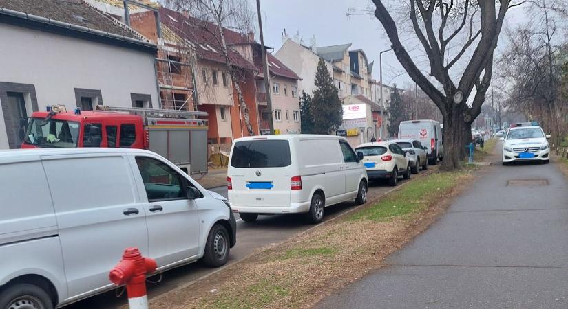 Tűzoltók, mentők, rendőrök vonultak ki Nyíregyházán a Kossuth utcára! Vajon mi történhetett?