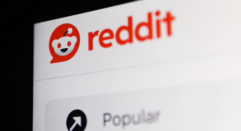 Keresztbetett a Google a Redditnek, őrülten zuhanni kezdtek a részvények