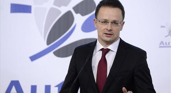 Szijjártó Péter: a vajdasági magyarság fontos erőforrása a magyar-szerb kapcsolatrendszernek