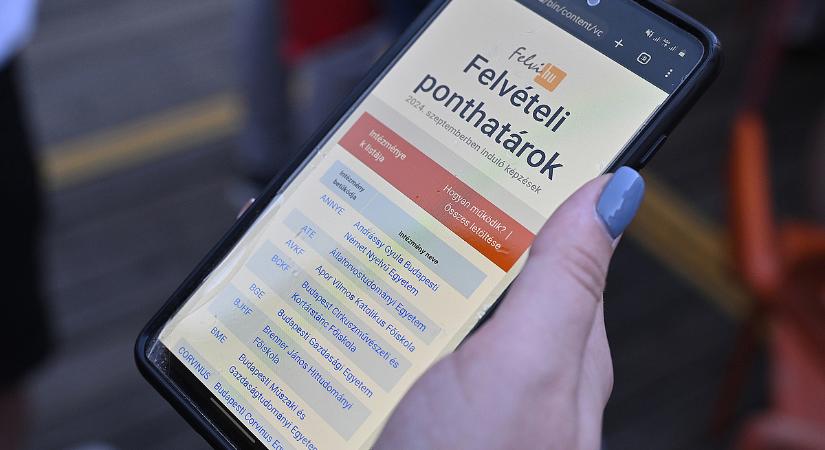 Minden, amit a legnépszerűbb szakokról tudni akar: elhelyezkedés, kereset, képzési különbségek