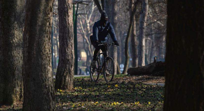 Készítsük elő a hólapátot, vagy inkább az esernyőt? Mutatjuk a pénteki időjárást