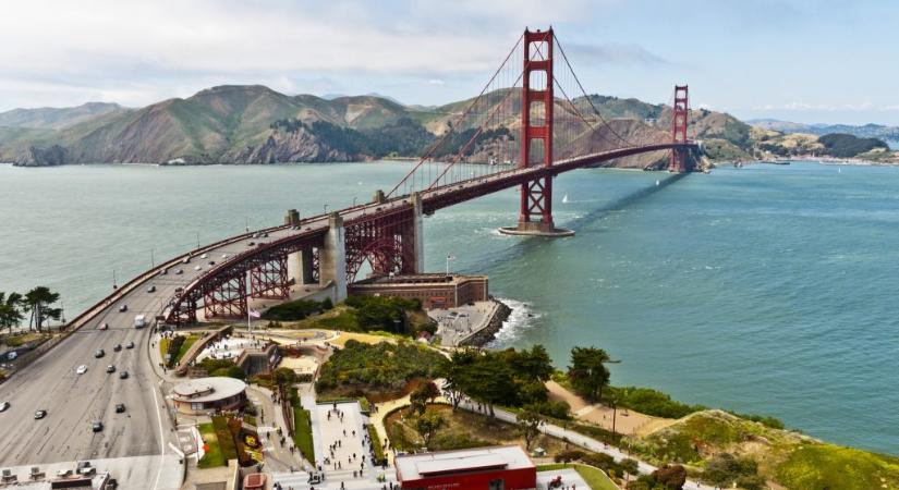 Elnyeli a tenger Los Angeles és San Francisco környékét