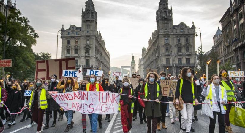 Oktatás: nem létező támadástól fél az Orbán-kormány, a Magyar Nemzet csak riogatott egyet