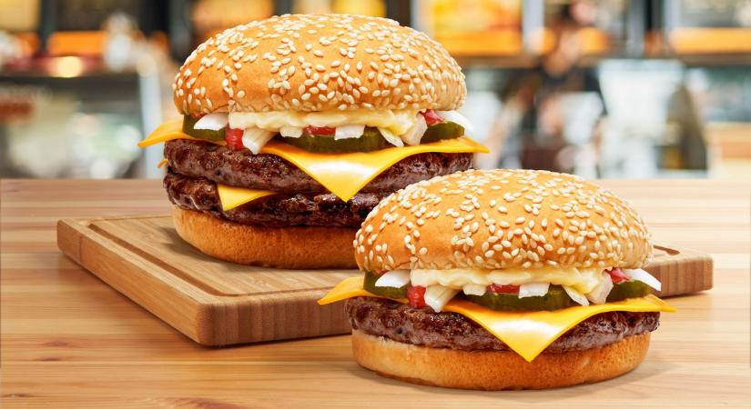 Burger King: 7 százalékkal drágult húsz perc alatt a sajtburger a budapesti plázában – nagyon észnél kell lenni a rendelésnél