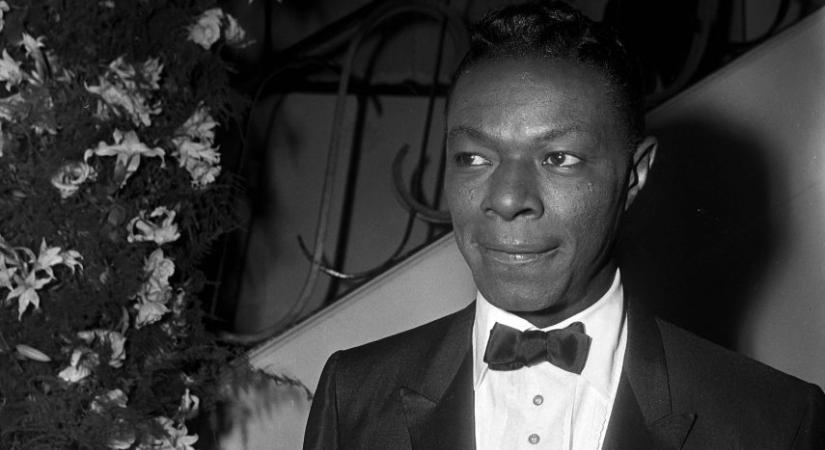 Nat King Cole mentolos cigarettával igyekezett megőrizni bársonyos baritonját