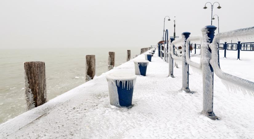 Olyan hideg érkezik, hogy a Balaton is elkezdhet befagyni