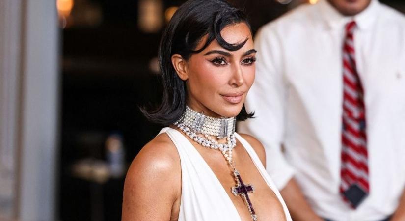 Hoppá! Kim Kardashian nyilvánosan gúnyt űzött Bianca Censoriból