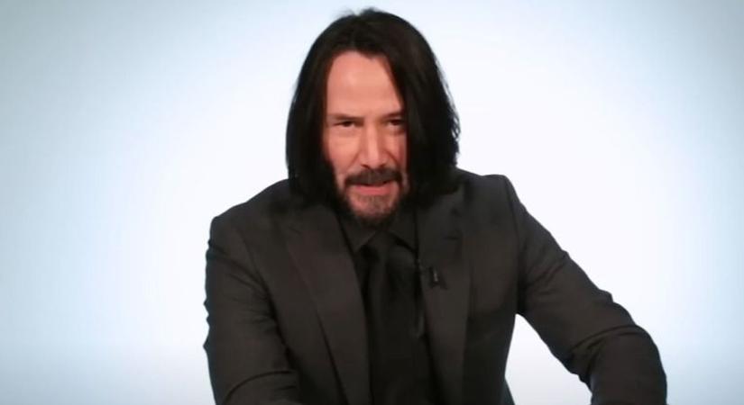 Keanu Reeves zaklatja a magyar nőket!