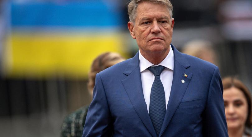 Először jelent meg Iohannis a nyilvánosság előtt a lemondása után