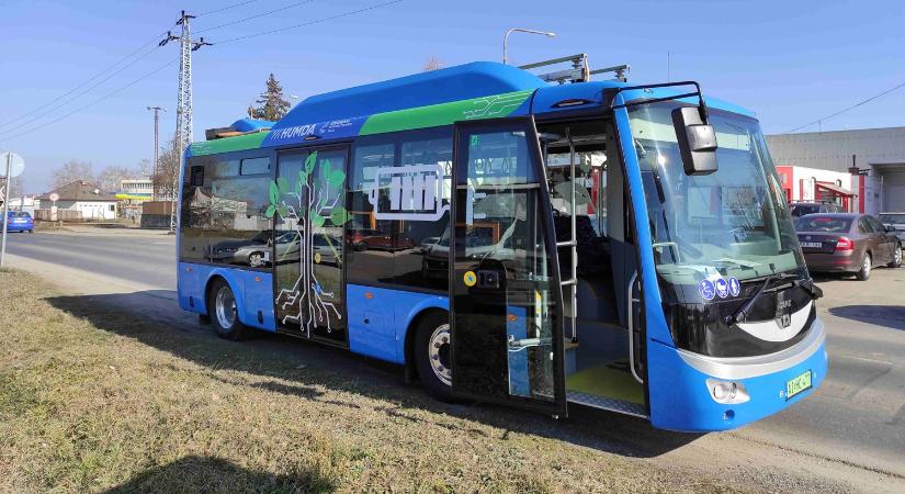 Ingyen utazhatnak az utasok ezzel a midibusszal