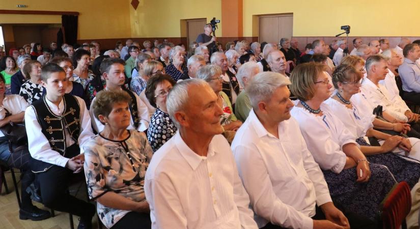 Jelentős beruházásokba kezd Akasztó, de megéri a nagyobb kiadás