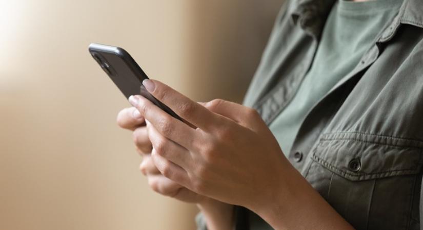 Küldd el ezt az egyetlen szót üzenetben, és többé egyetlen fillérrel sem terhelik meg a számládat a fizetős banki SMS-ek