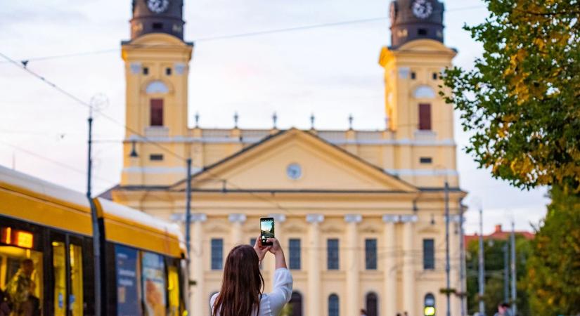 Már Debrecen polgármestere is megdöbbentőnek nevezte az elvonást