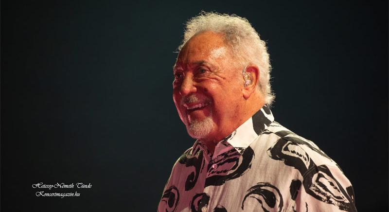 Tom Jones újra Budapesten koncertezik