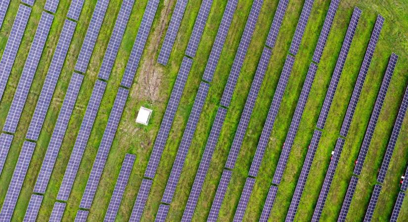 Majd megfagyunk kint, de szinte rekord a magyar napenergia termelése