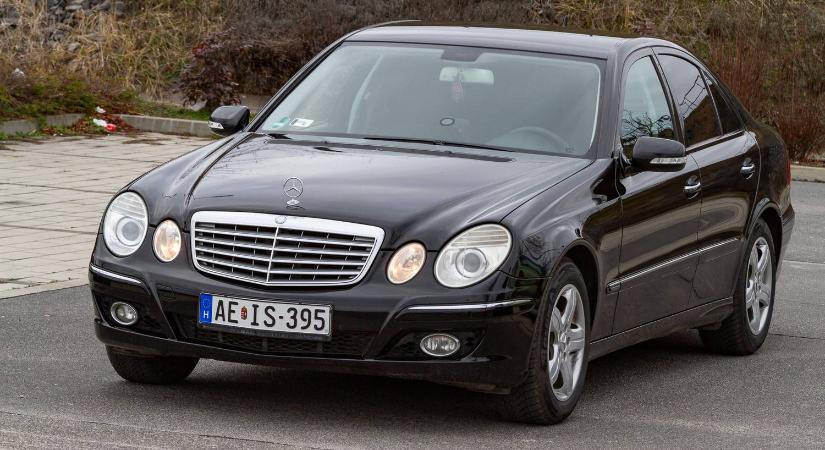 Kétmillióért minőségibb autózást nehezen kapsz - Használt: Mercedes-Benz E220 CDI (W211) – 2006.